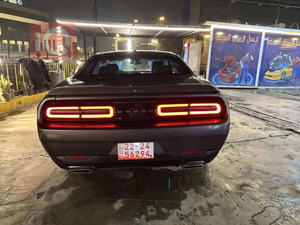 Dodge Challenger